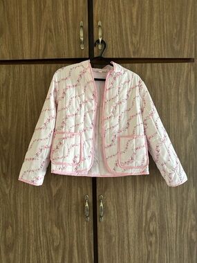 Sweet Generis Women’s Light Pink Quilted Floral Puffer Jacket